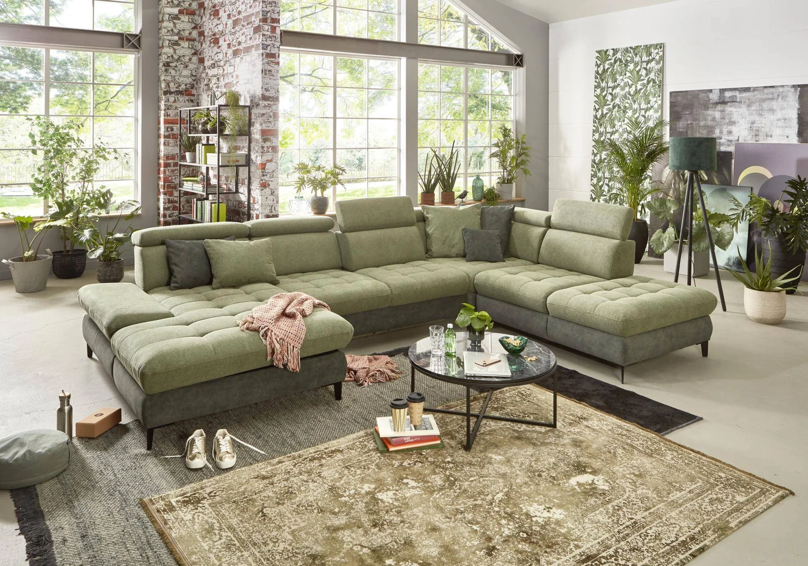 Carolina Typ 5880 78 Sofia clean dunkelgruen SG 12 Miranda jungle SG 12 Fuss Typ 2 Metall schwarz matt 9928 21 resized 1