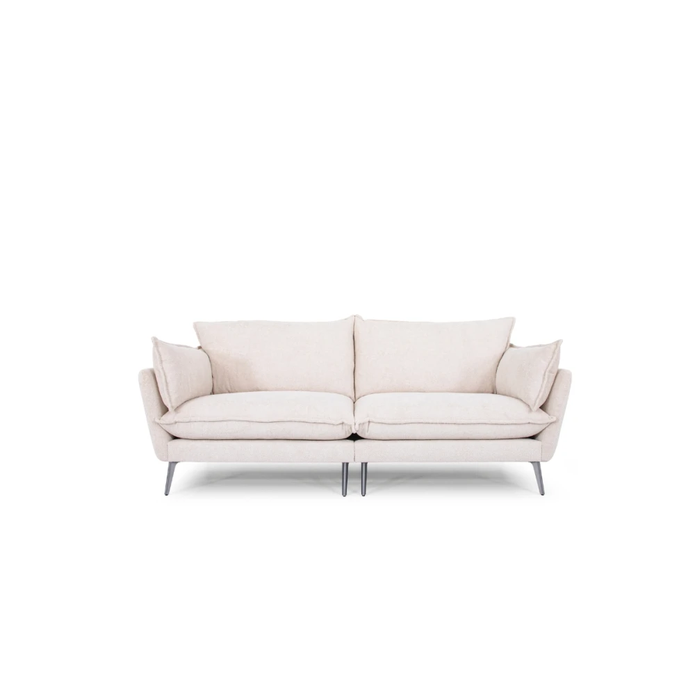 Sofa Dante – klasikinio ir modernaus stiliaus sofa su aukštomis kojelėmis, be miego funkcijos