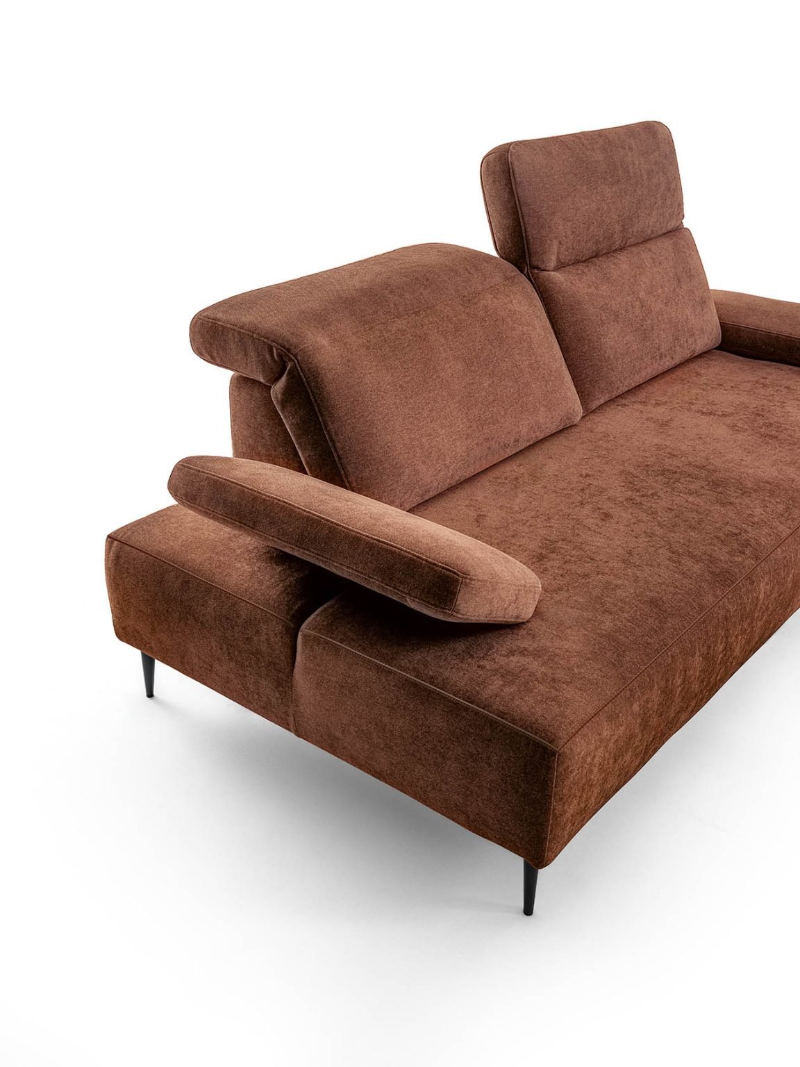 divano-asso-dettaglio-bracciolo-1152x1536 divano asso dettaglio bracciolo 1152x1536 1