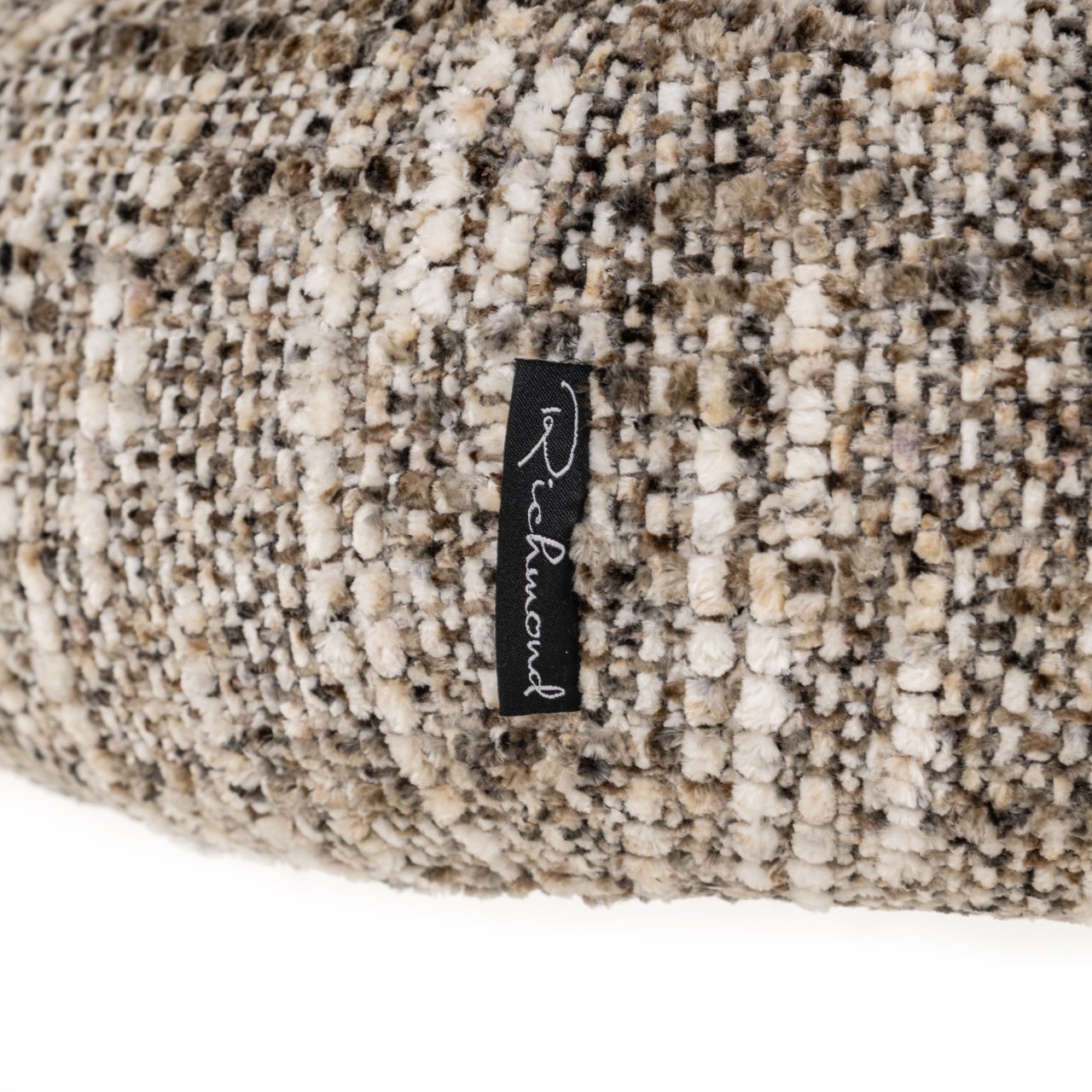 S4779_BROWN_OMARA-08-v1 S4779 BROWN OMARA 08 v1